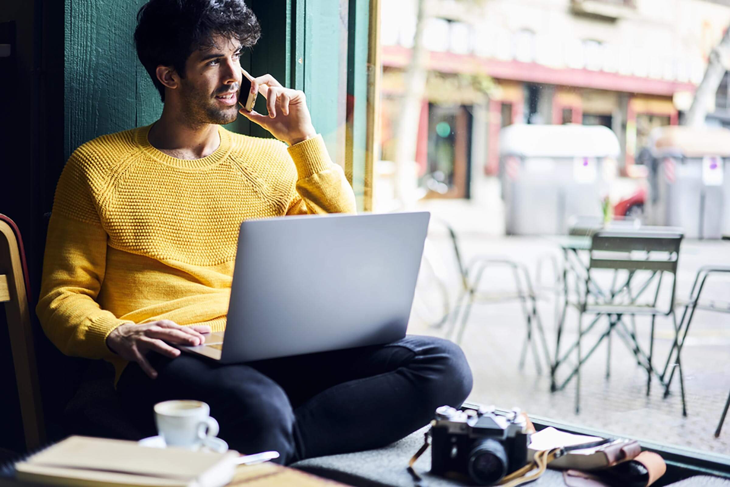 11 Essential Safety Tips for Solo Travelers