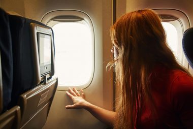 10 Expert Tips to Stay Healthy and Avoid Illness on Long-Haul Flights