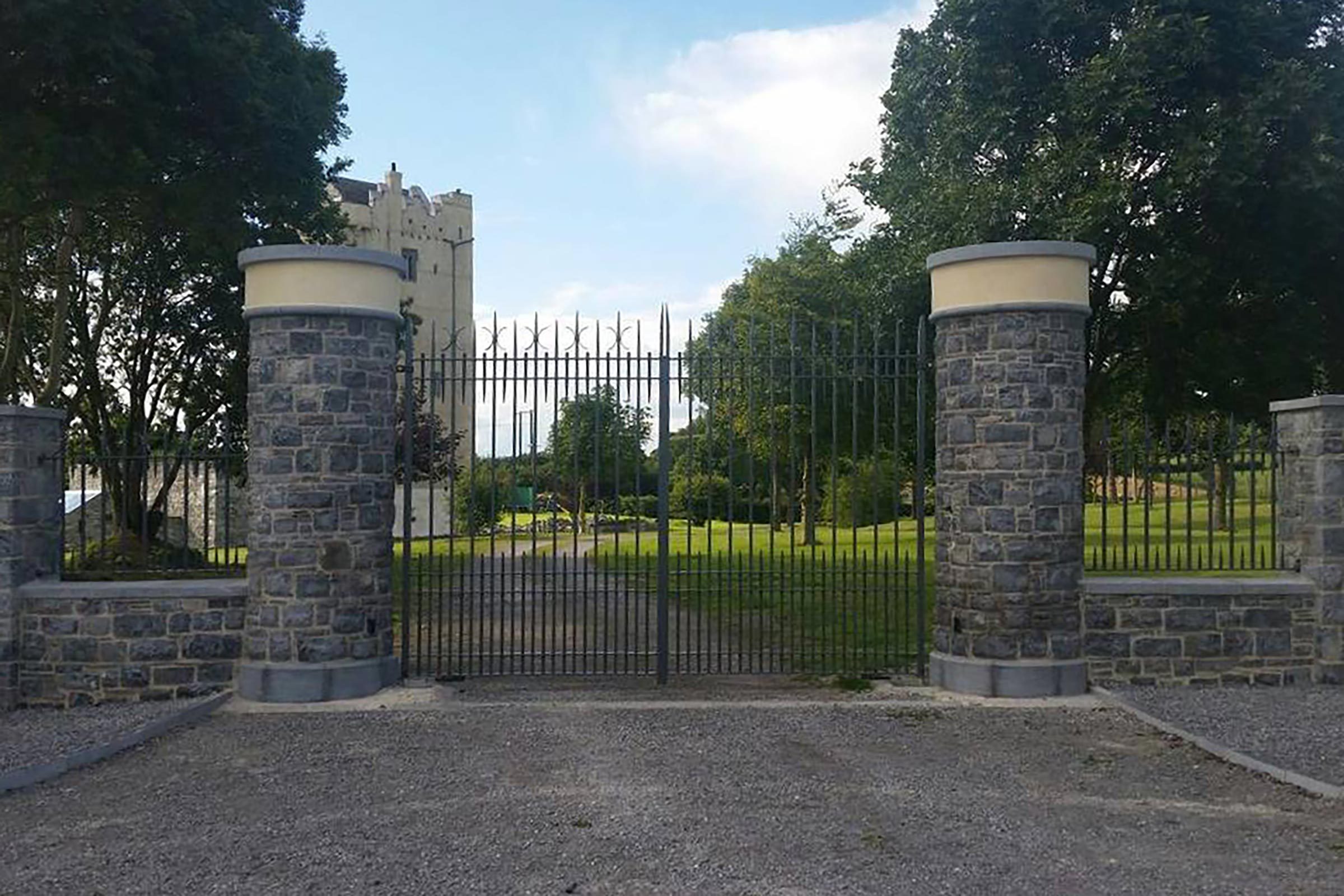 15 Authentic Irish Castles You Can Stay In