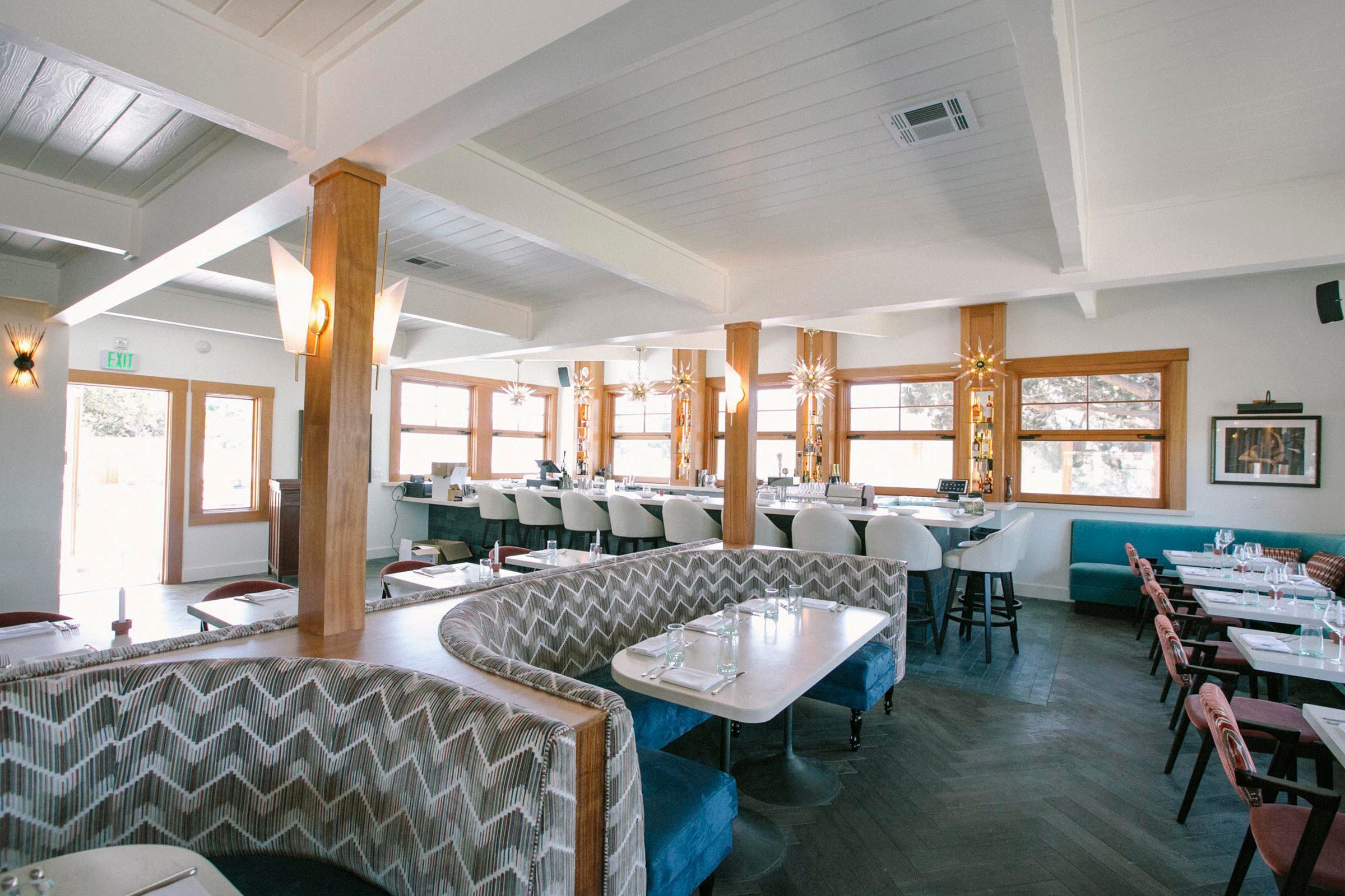 Top 17 Classic Retro Hotels Across America