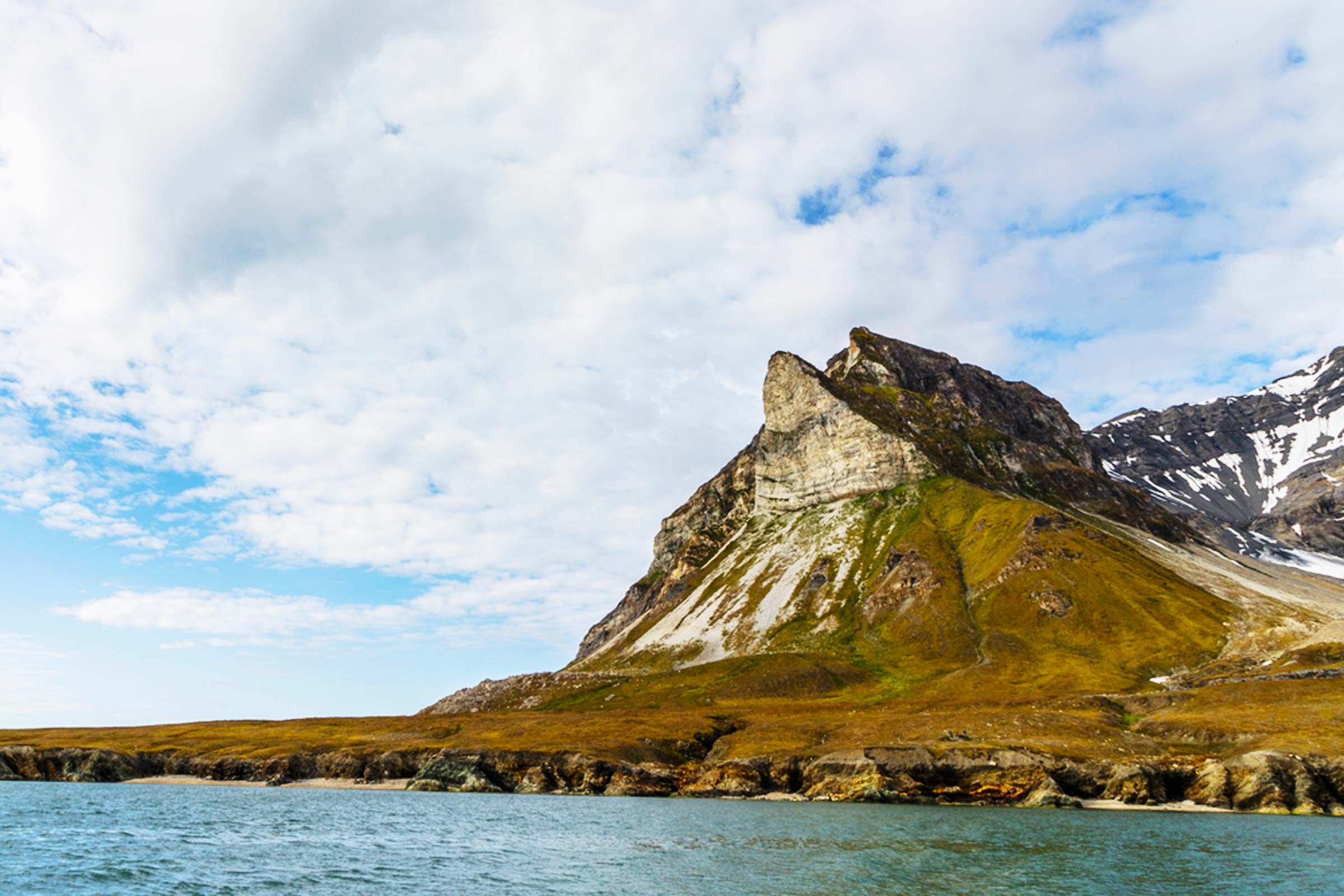 30 Hidden Island Escapes You Must Explore