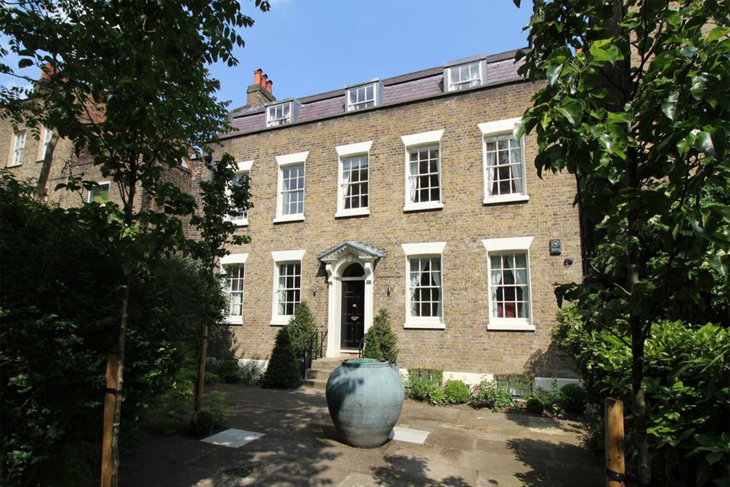 Explore 20 Stunning Global Homes Available for Rent