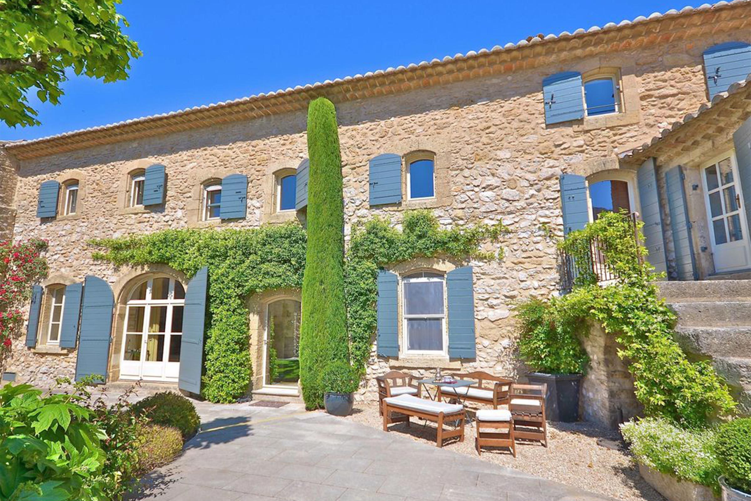 Explore 20 Stunning Global Homes Available for Rent