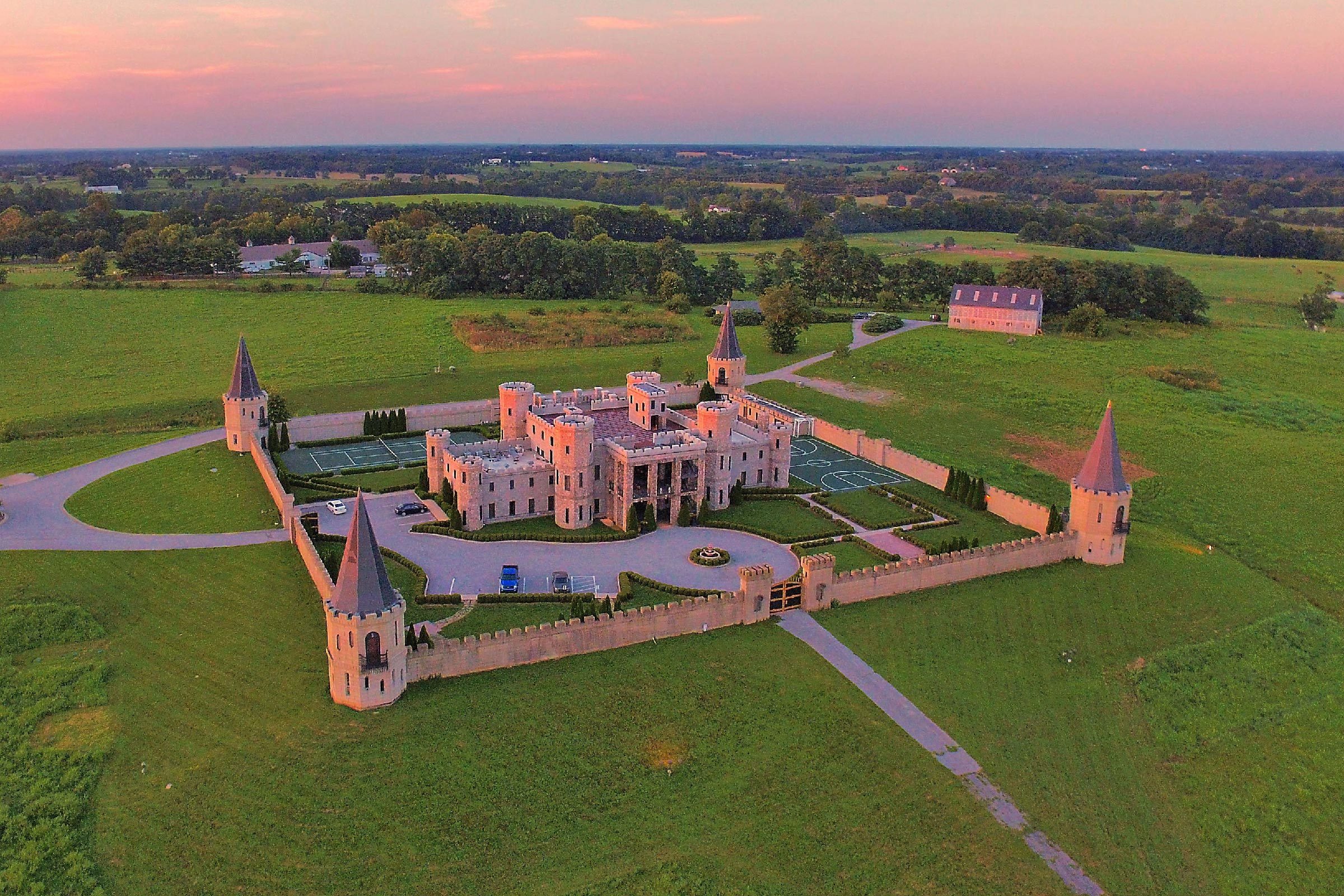 50 Must-Visit Overnight Stays: From Historic B&Bs to Luxury Retreats