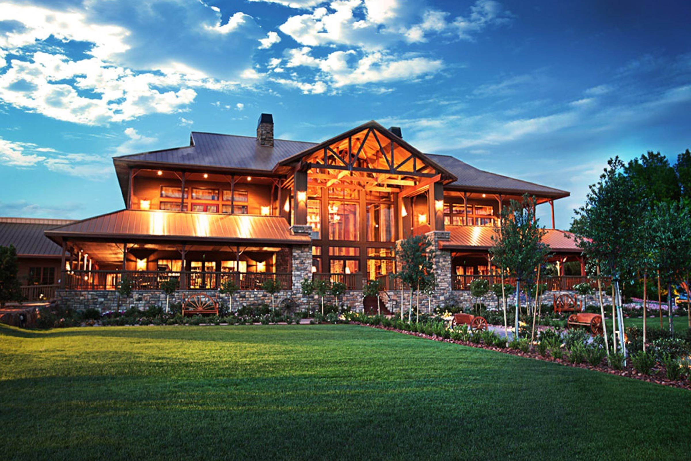 50 Must-Visit Overnight Stays: From Historic B&Bs to Luxury Retreats