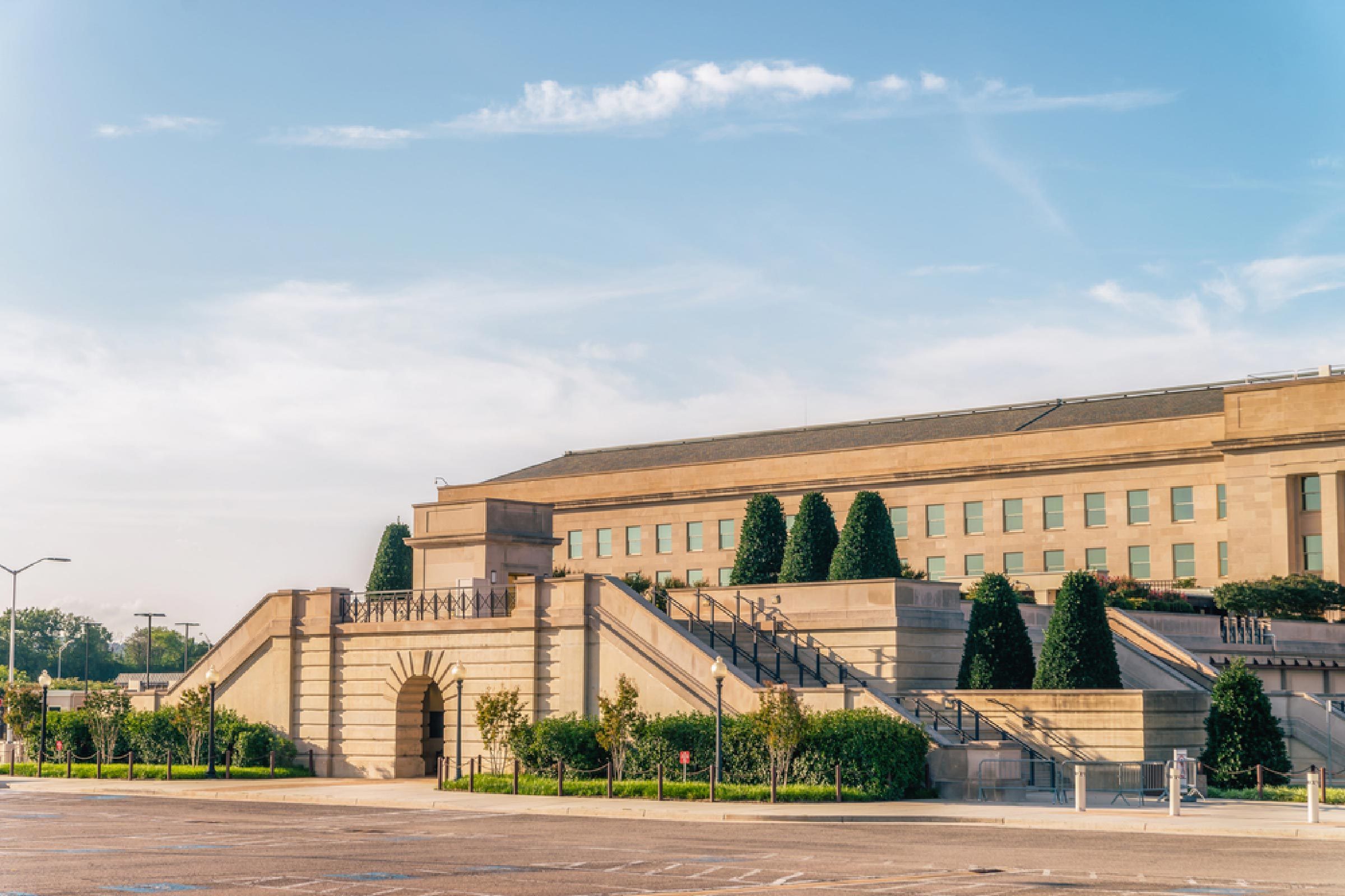 Explore 14 Insightful Facts About the Pentagon – History, Structure, and Surprising Details