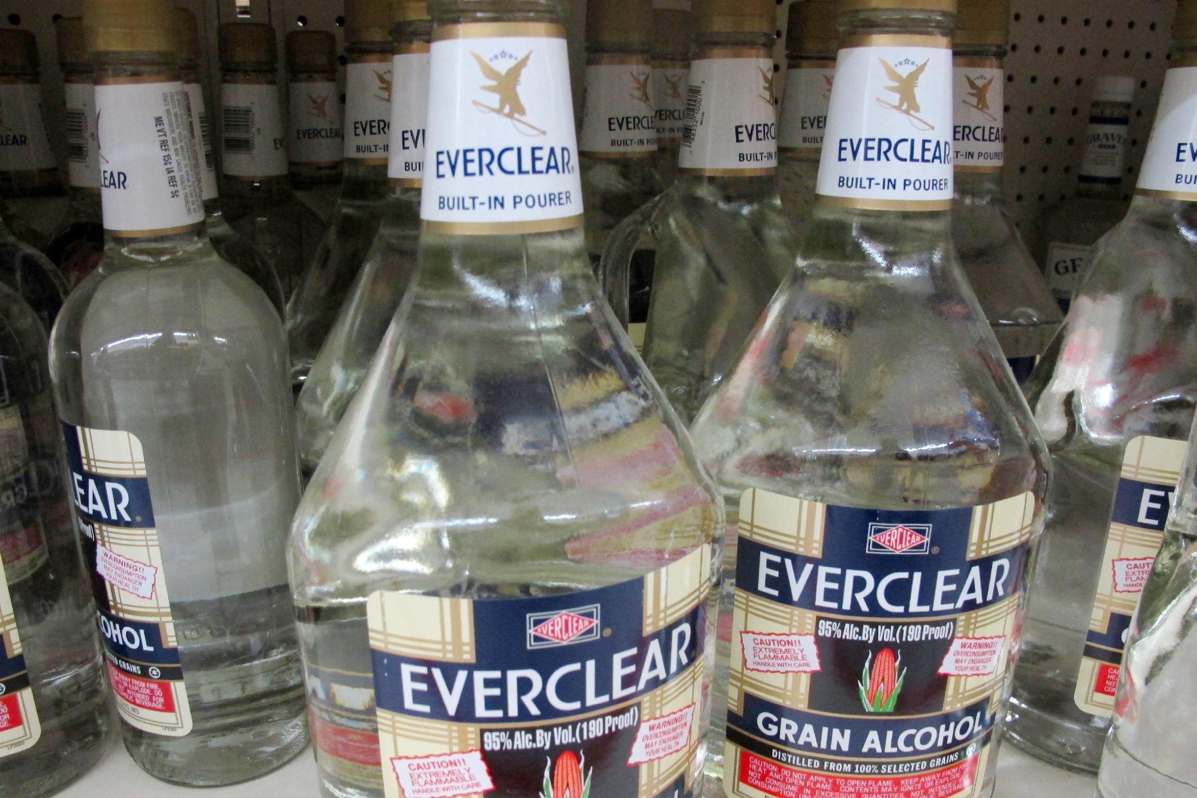 14 Must-Know Items Prohibited on Aircraft – Stay Compliant & Safe