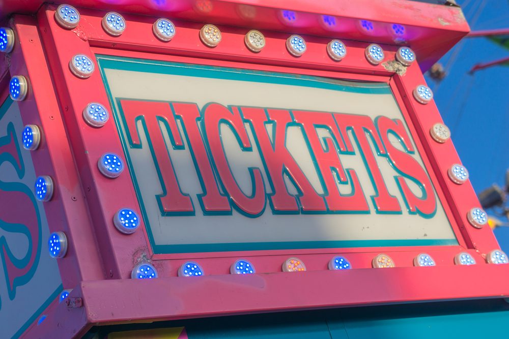 Top 20 Insider Tips to Save Money and Skip Lines at Amusement Parks