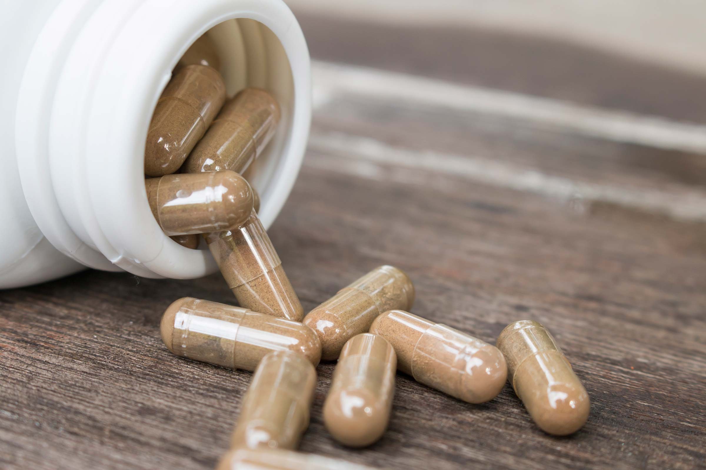 17 Expert Tips for a Healthier, Stress-Free Flight