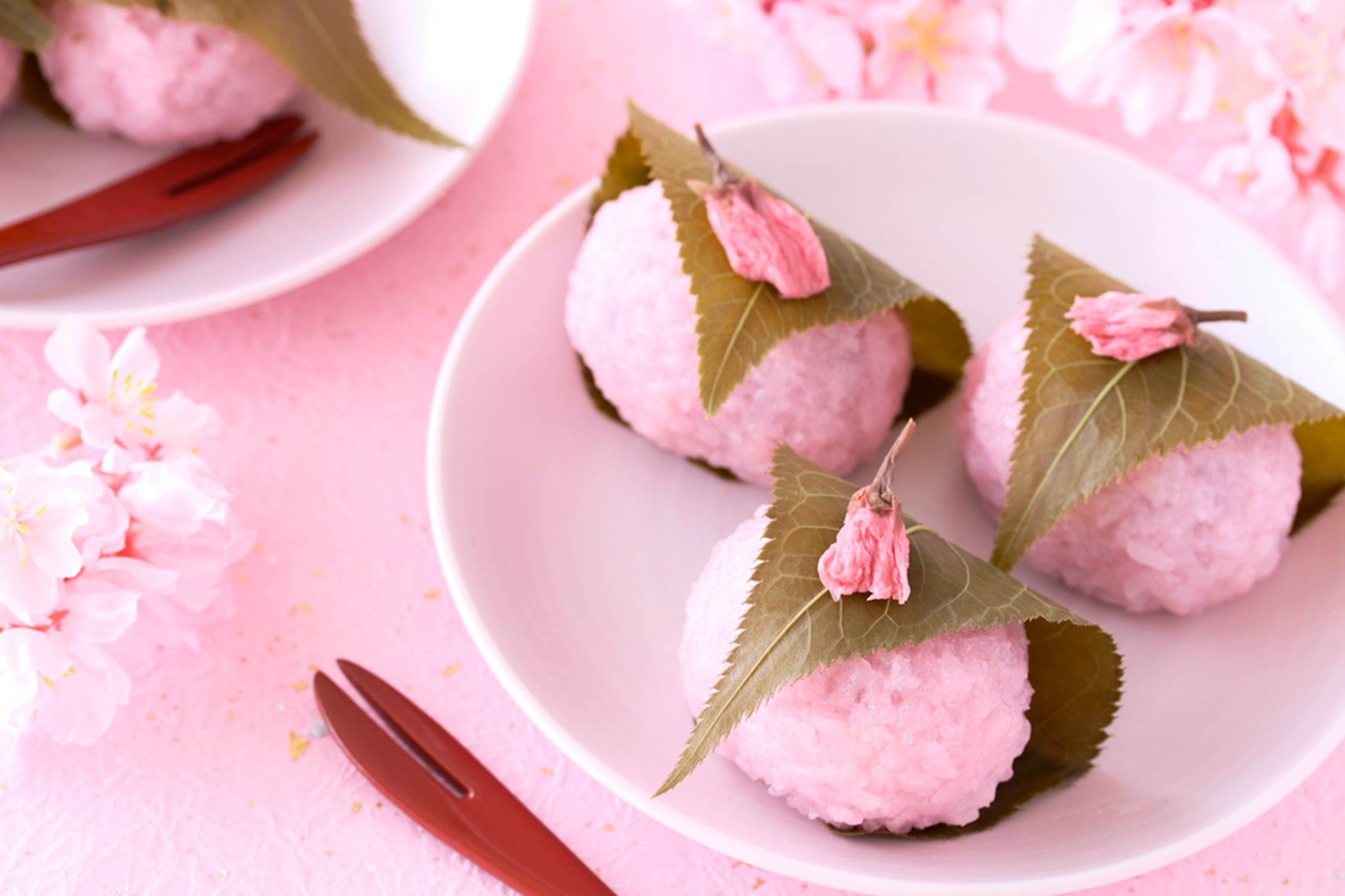 Discover 10 Captivating Ice Cream Traditions from Around the World