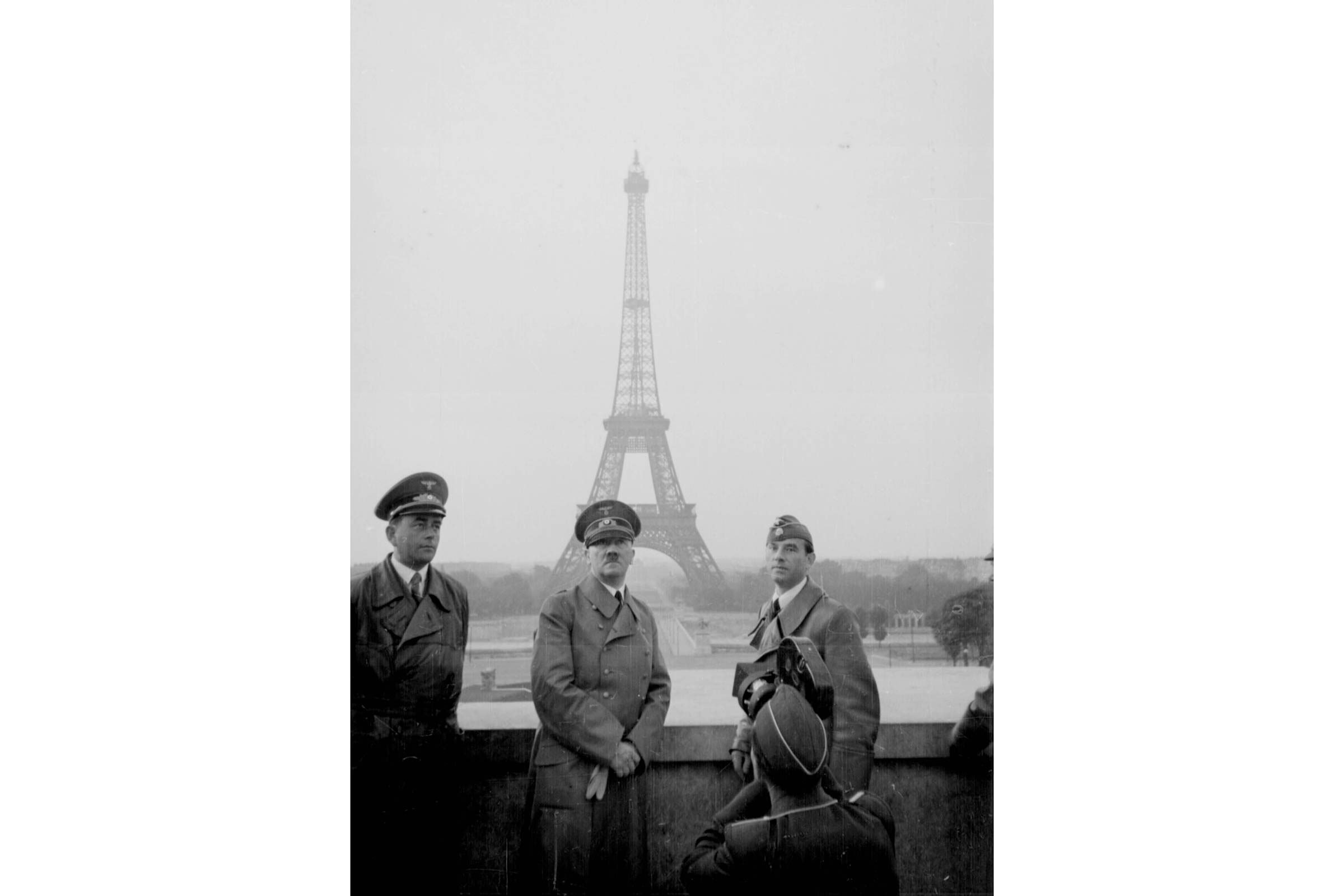 19 Incredible Eiffel Tower Secrets You Probably Didn t Know