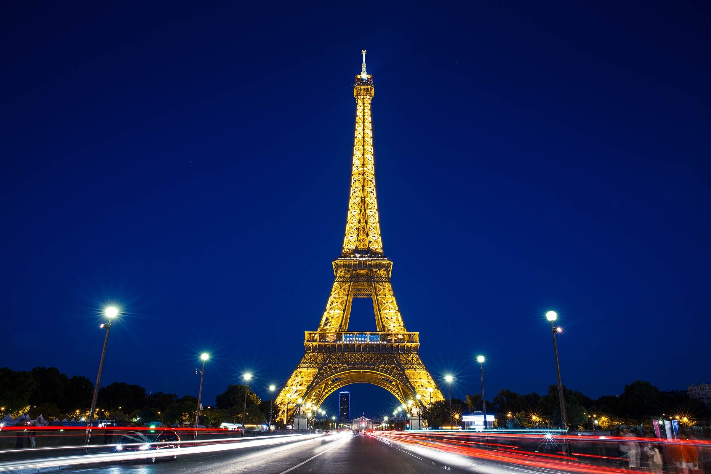 19 Incredible Eiffel Tower Secrets You Probably Didn t Know