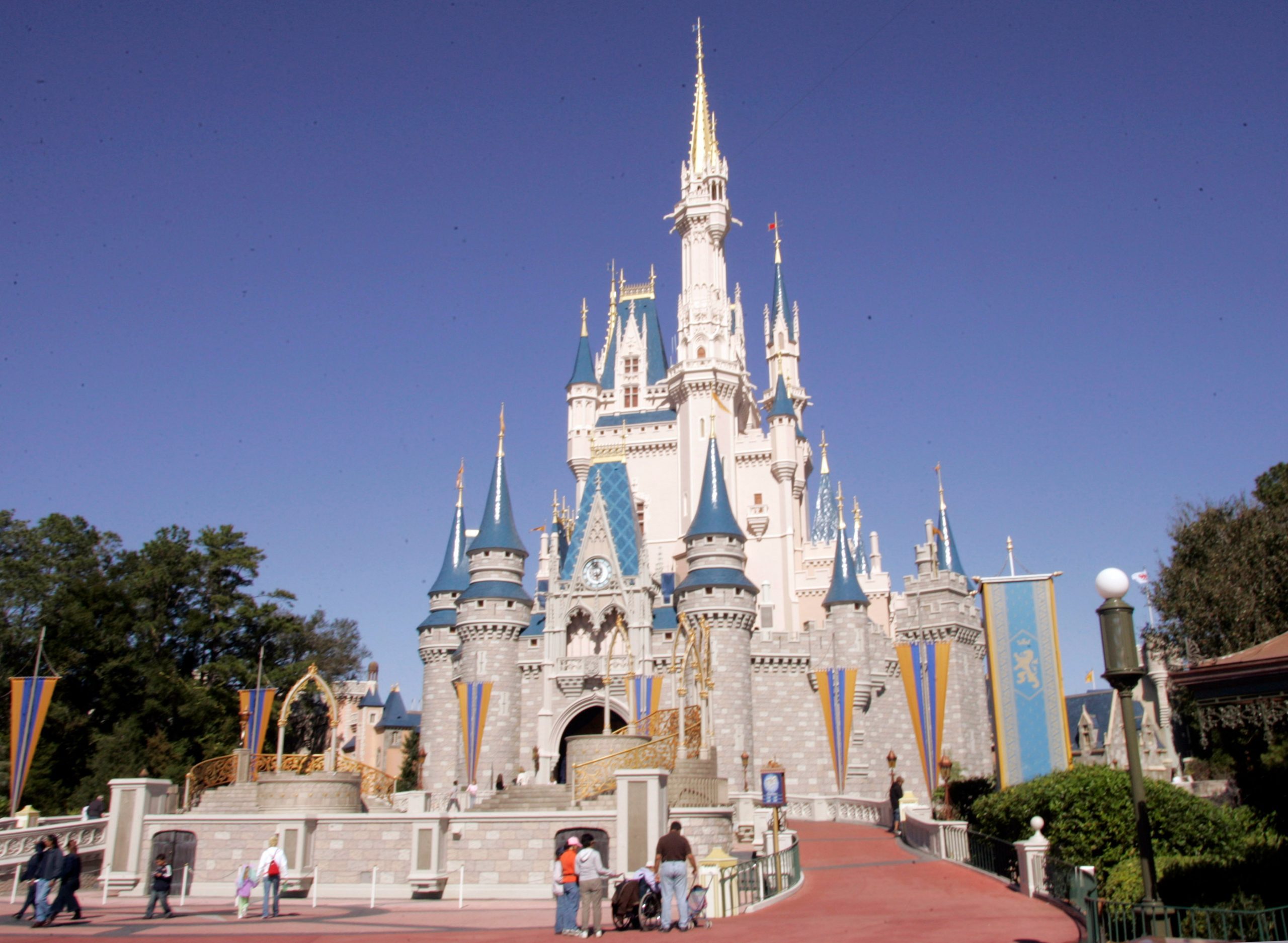 14 Expert Tips from a Disney World Insider