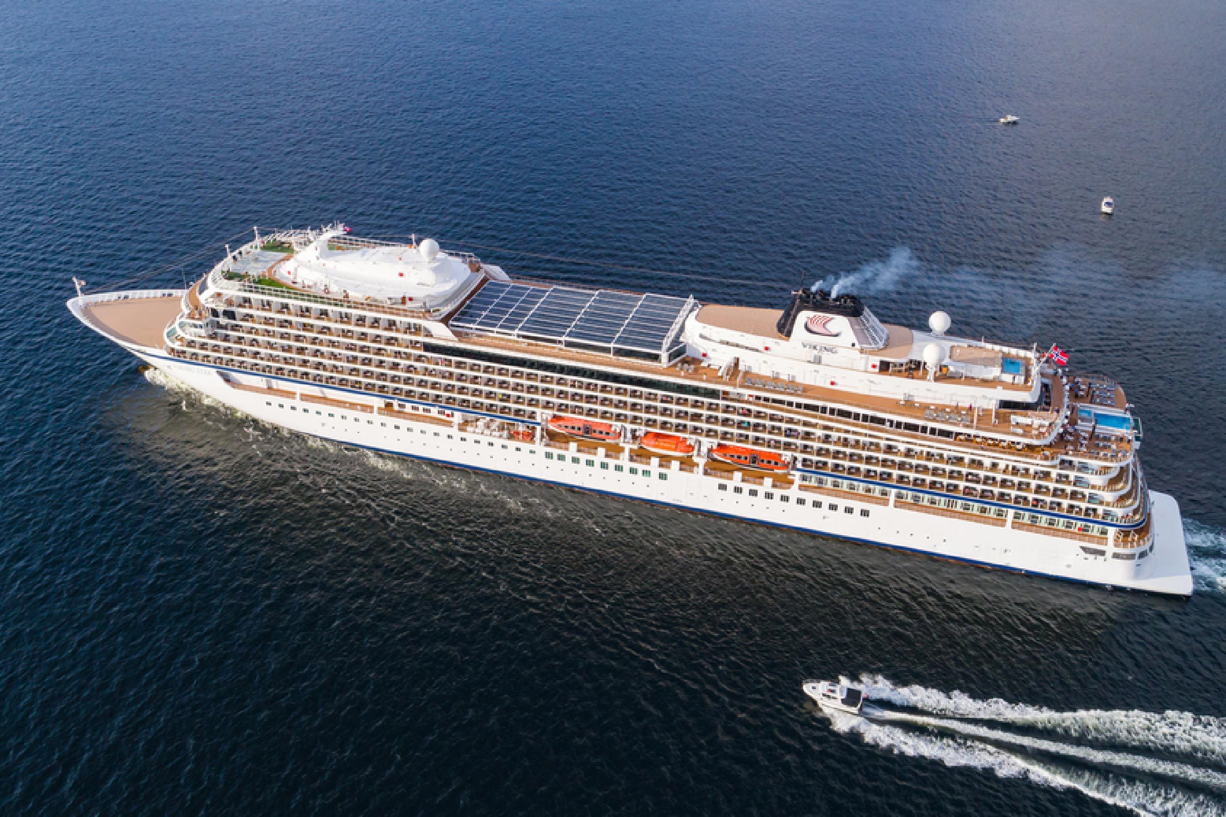 12 Must‑Do Bucket‑List Cruises Every Traveler Should Experience