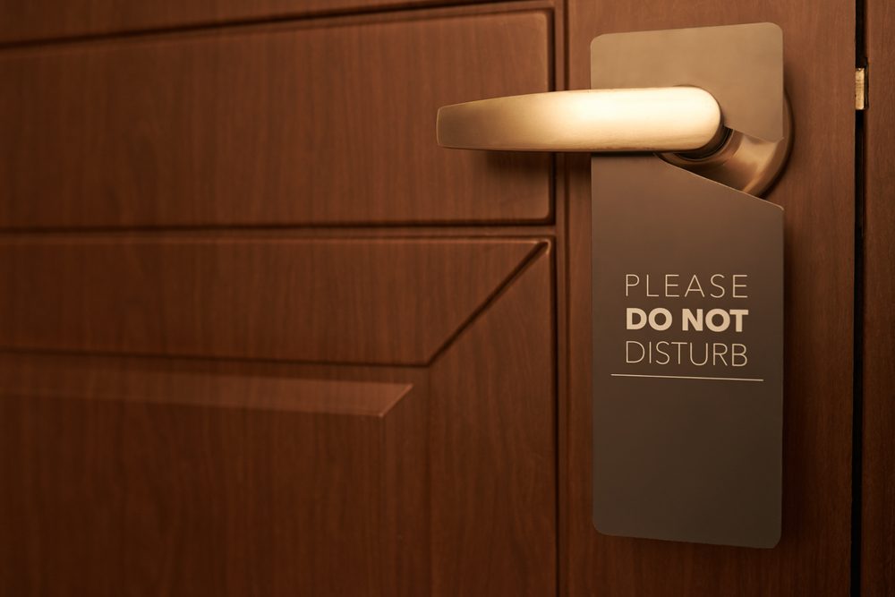 Stay Safe & Secure: 22 Expert Tips for a Peaceful Hotel Experience