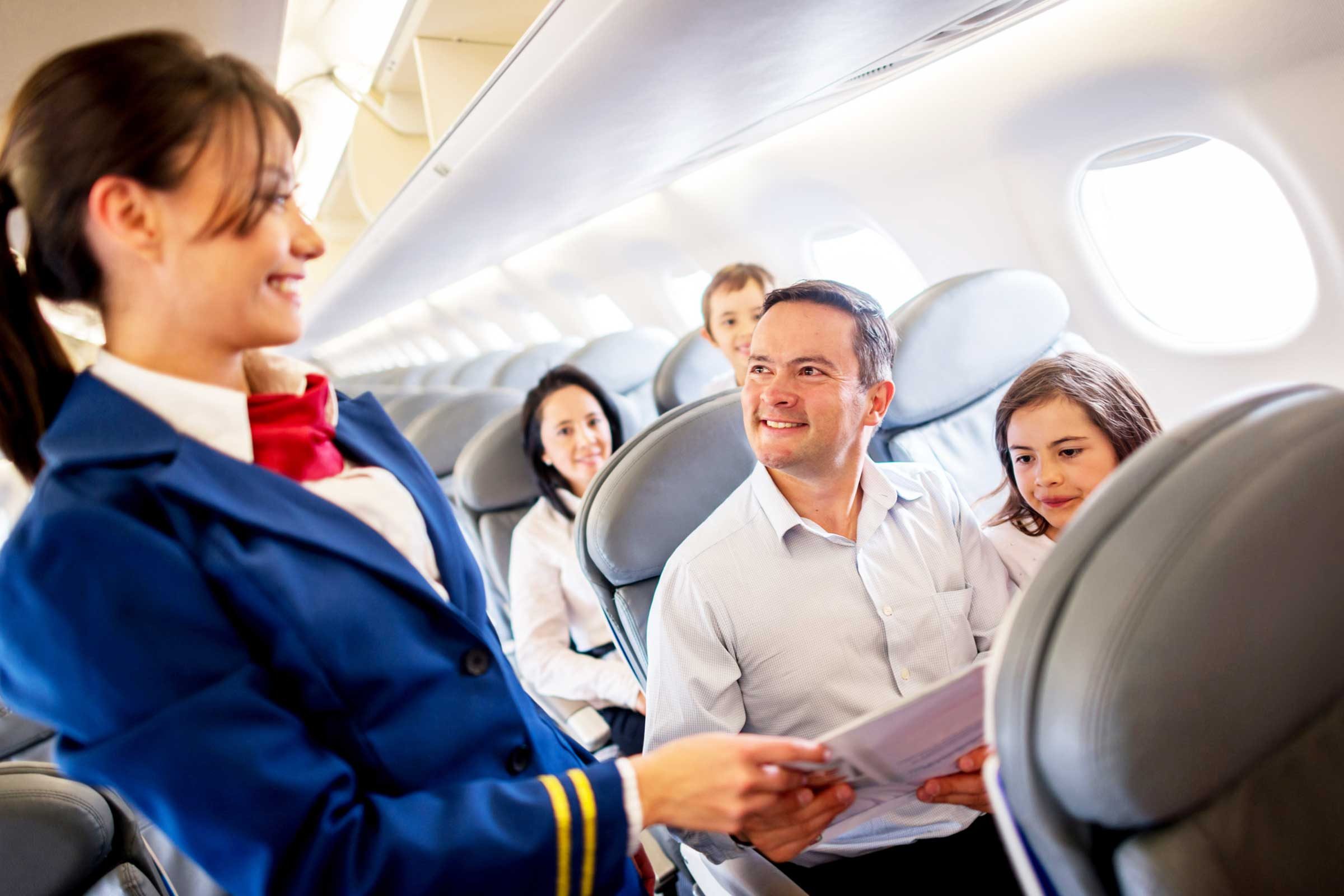 11 Free Perks You Can Enjoy on Any Flight