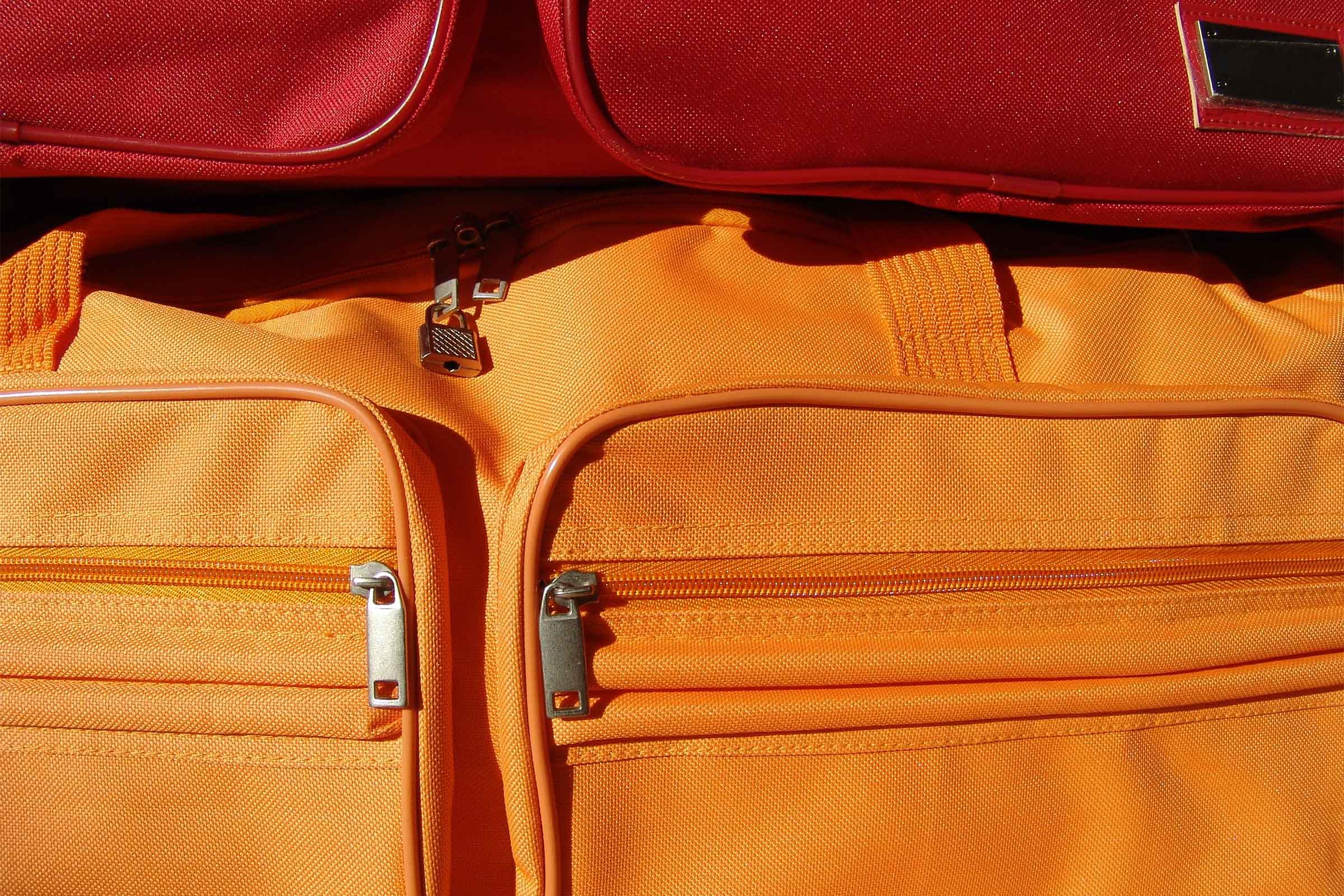 Master Carry-On Packing: 9 Expert Tips for a Smooth, Stress-Free Trip