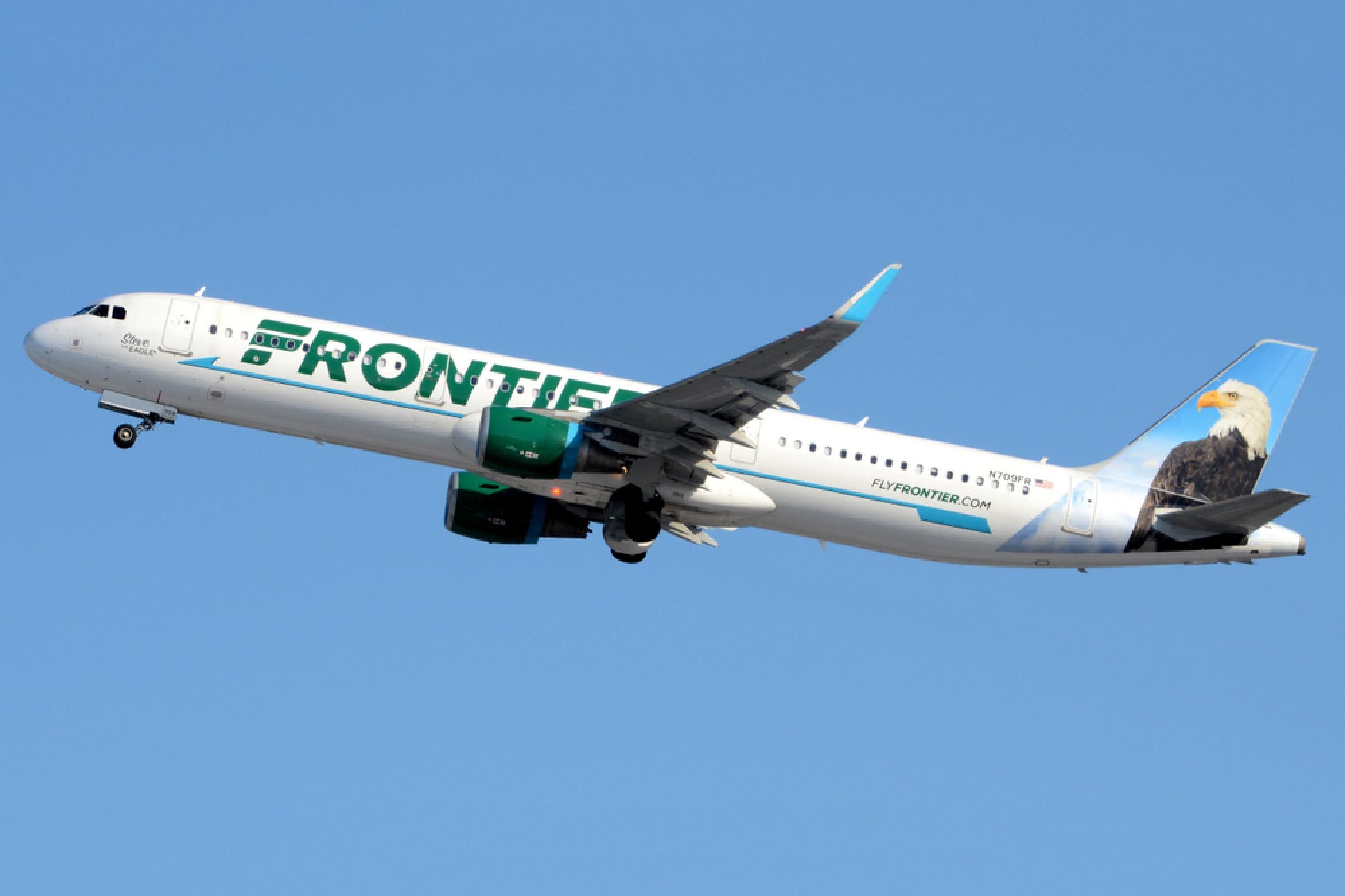 Top 11 Airlines That Safeguard Your Luggage