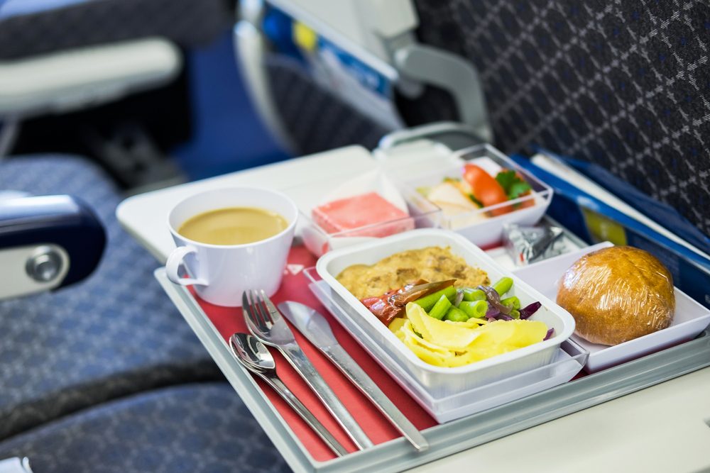 How to Enjoy Superior In-Flight Dining: 4 Proven Tips