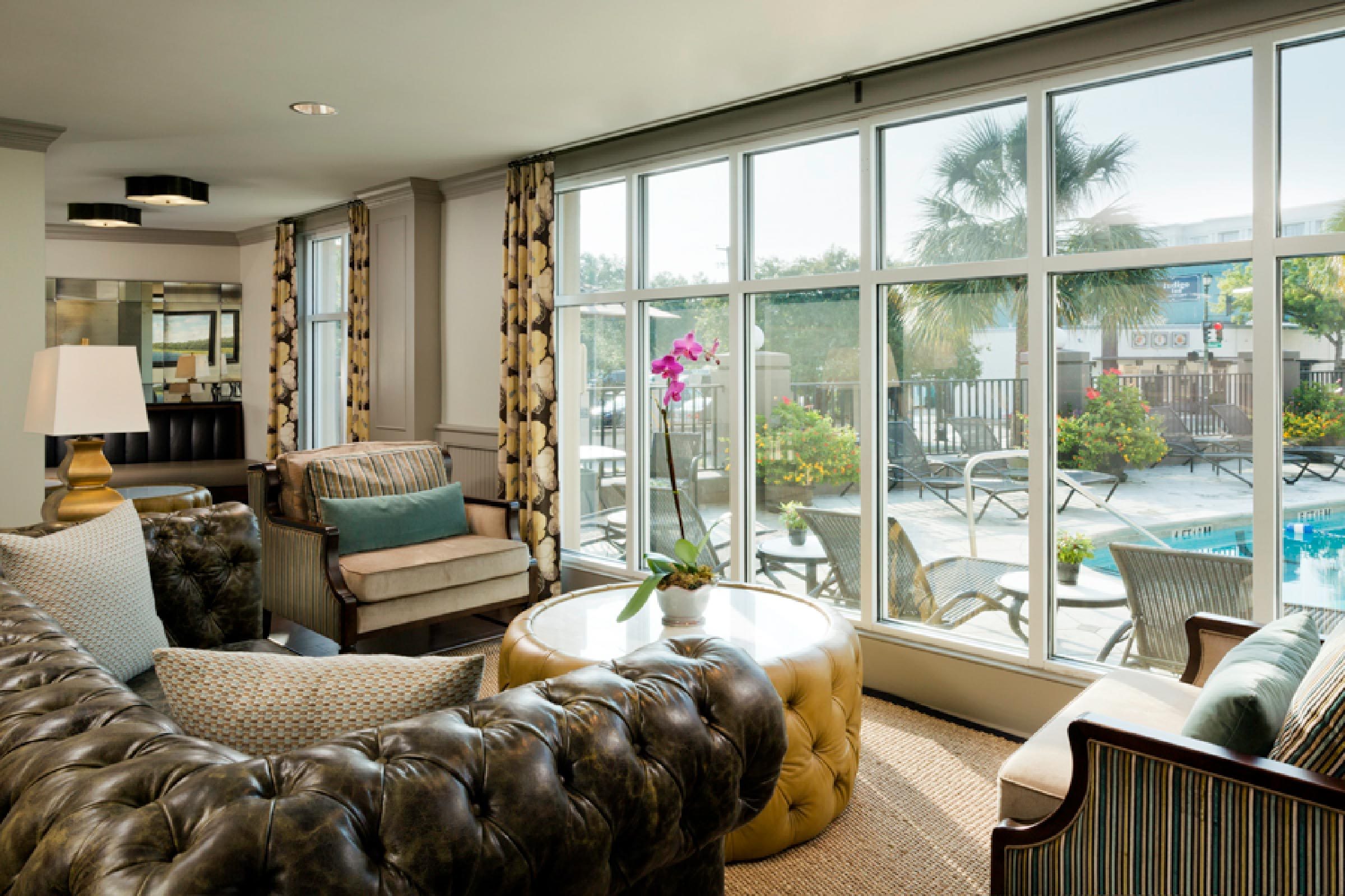 16 Exclusive Last-Minute Travel Deals You Can t Afford to Miss