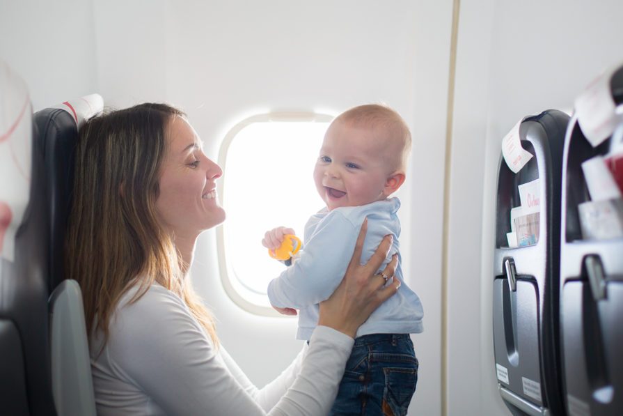 Expert Tips: 21 Proven Secrets for Stress‑Free Family Flights from Flight Attendants & Pilots