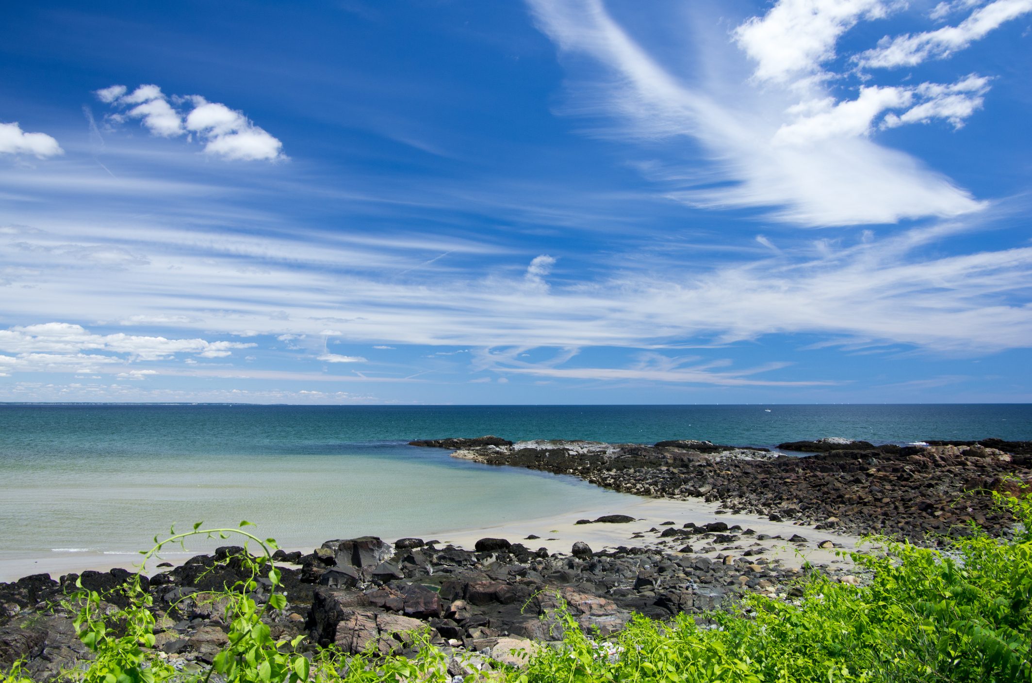 Discover 8 Stunning Coastal Towns for a Breathtaking Road Trip