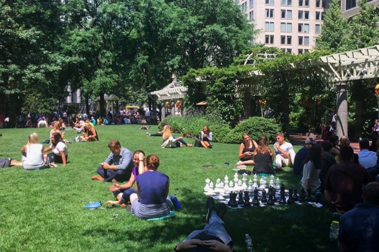 Discover 8 Stunning Coastal Towns for a Breathtaking Road Trip