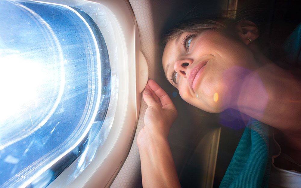 Sleep Like a Pro on Planes: 14 Insider Tips from Seasoned Travelers