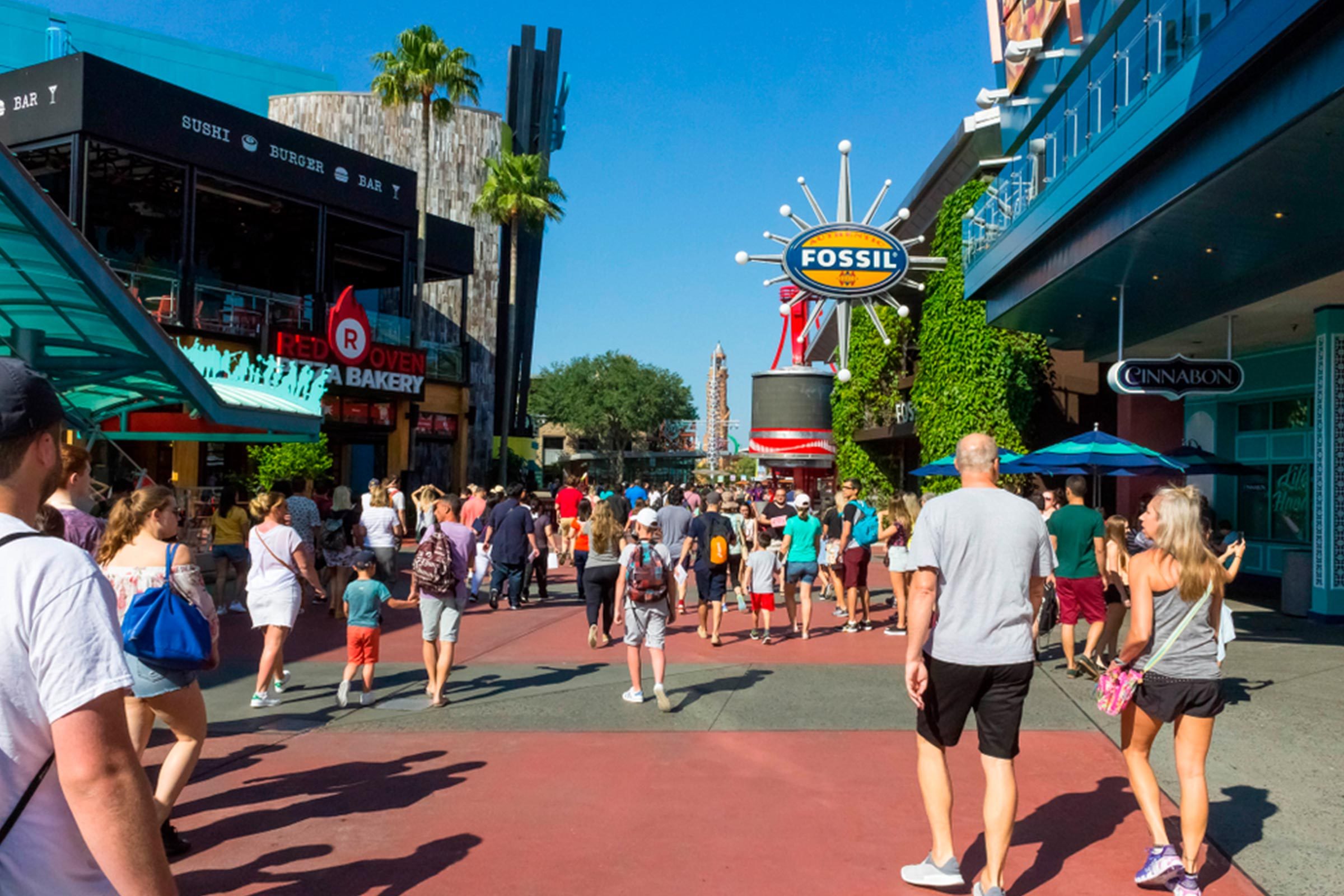 Disney World vs. Universal Studios: 10 Essential Differences