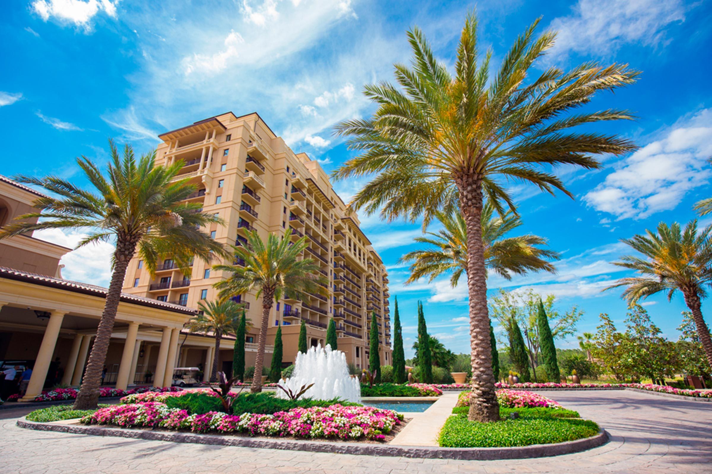 Disney World vs. Universal Studios: 10 Essential Differences