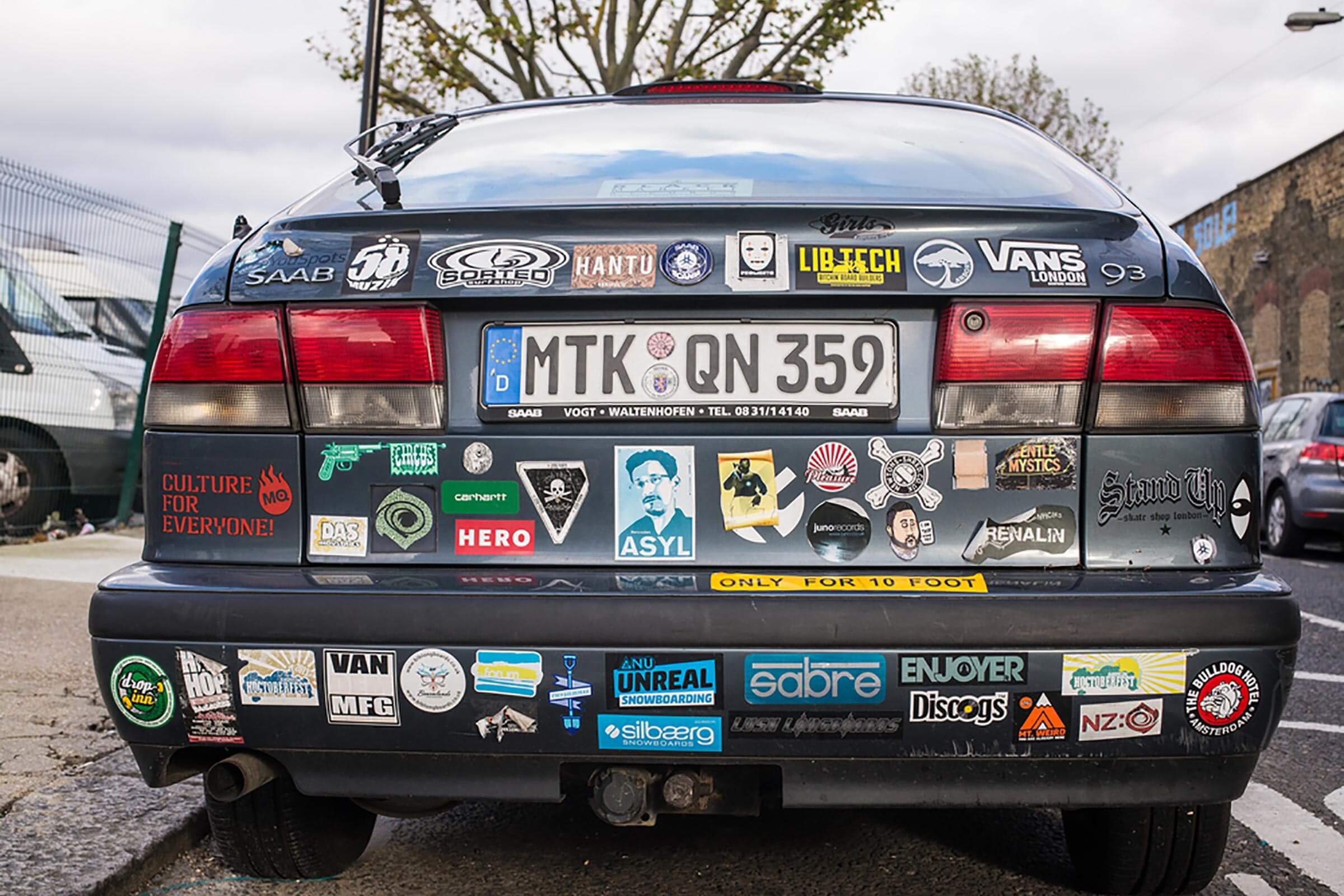 Common Driving Habits That Can Earn You a Speeding Ticket (Even When You’re Not Speeding)