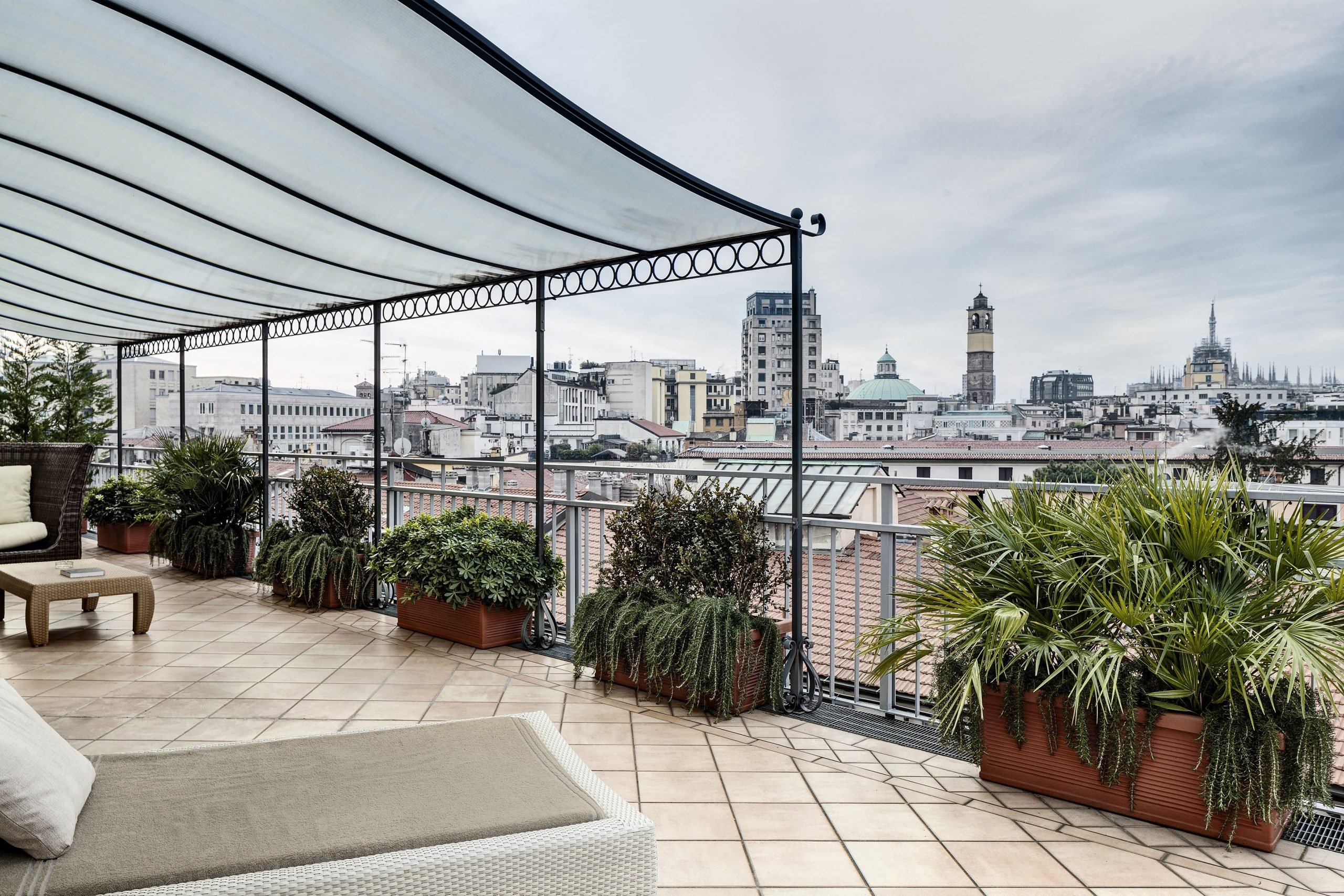 19 Must‑Visit Bucket‑List Hotel Experiences Worldwide