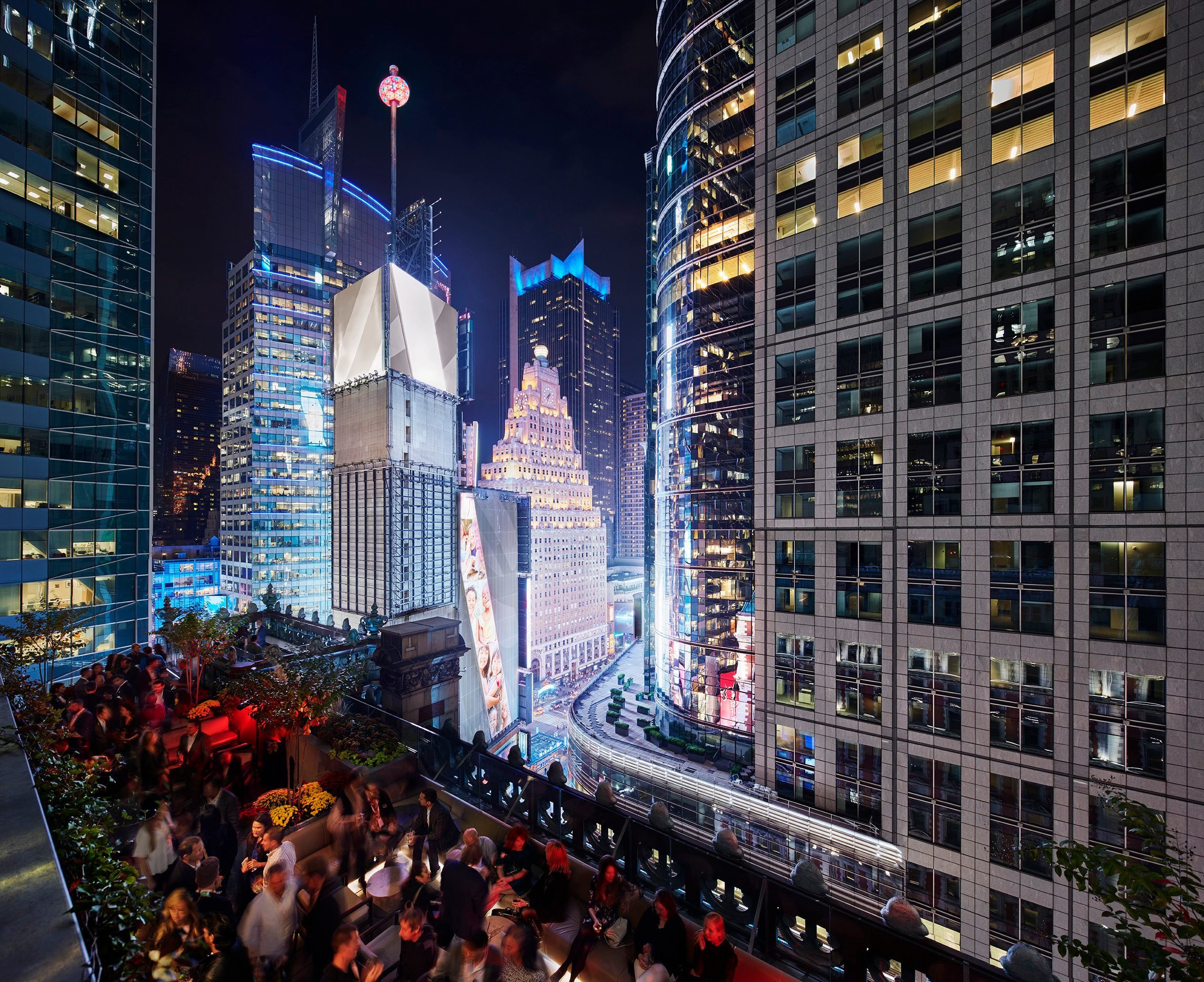 19 Must‑Visit Bucket‑List Hotel Experiences Worldwide