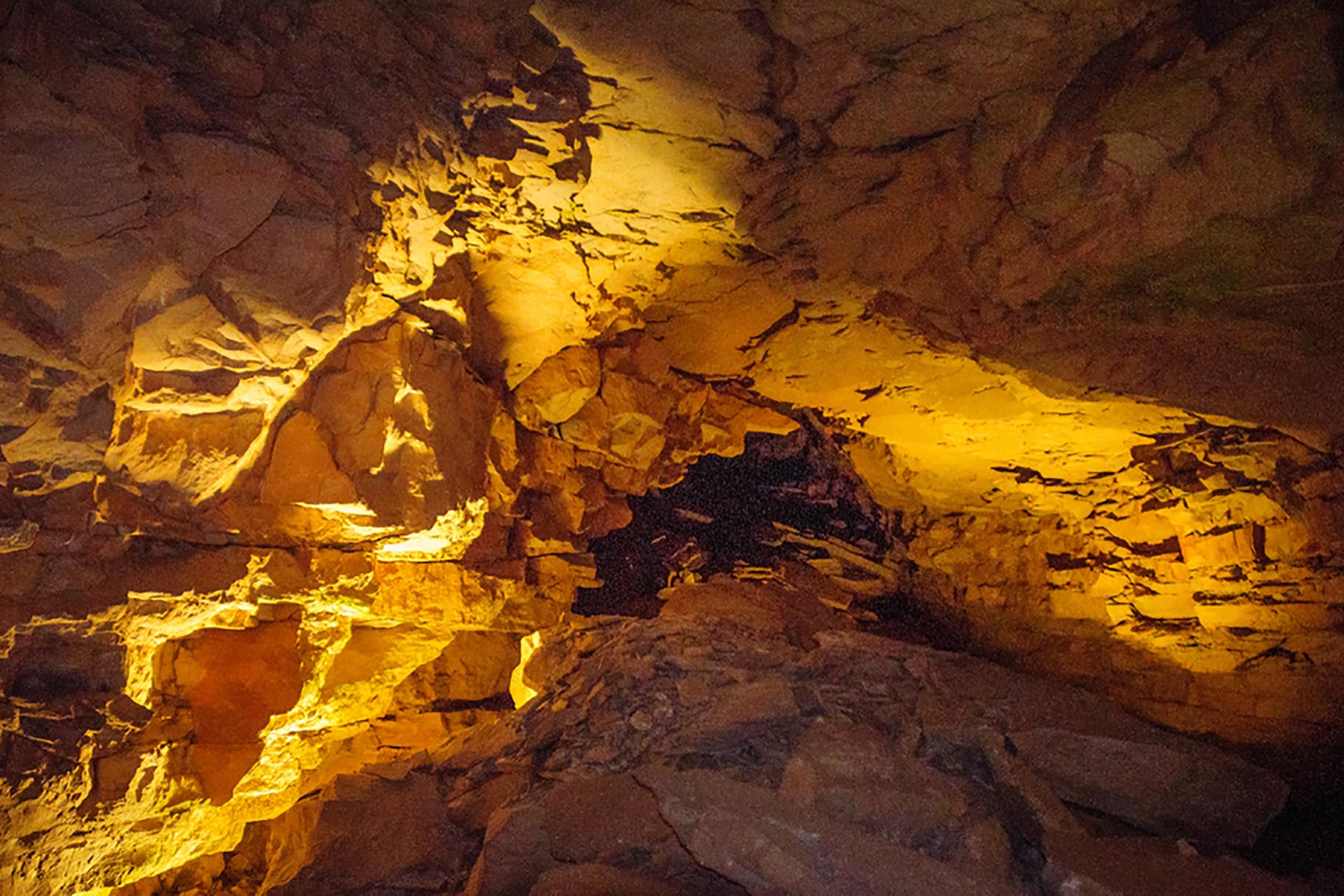 10 Engaging Family Fall Weekend Getaways to Explore Together