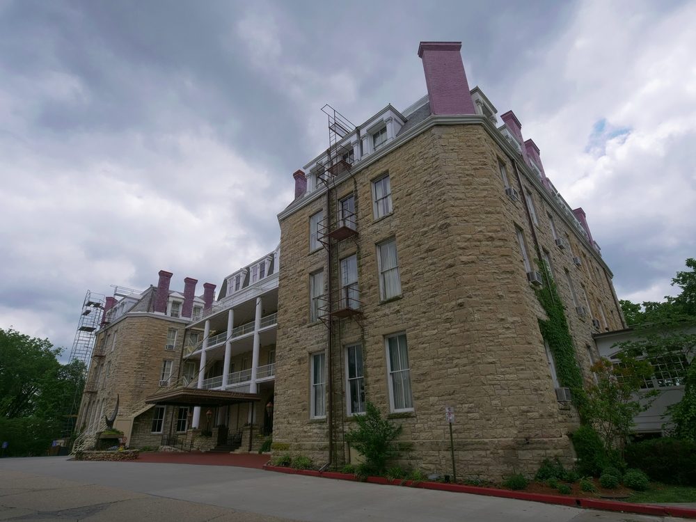 12 Haunted Wedding Venues That Will Send Shivers Down Your Spine