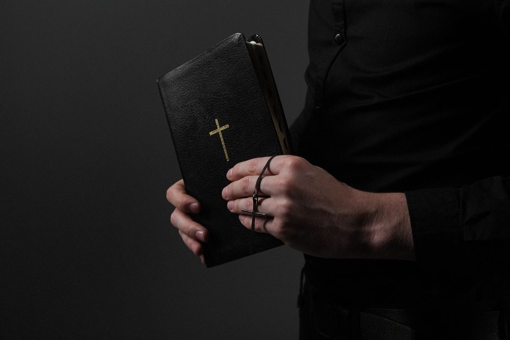 13 Haunted Houses with Unsolved Mysteries