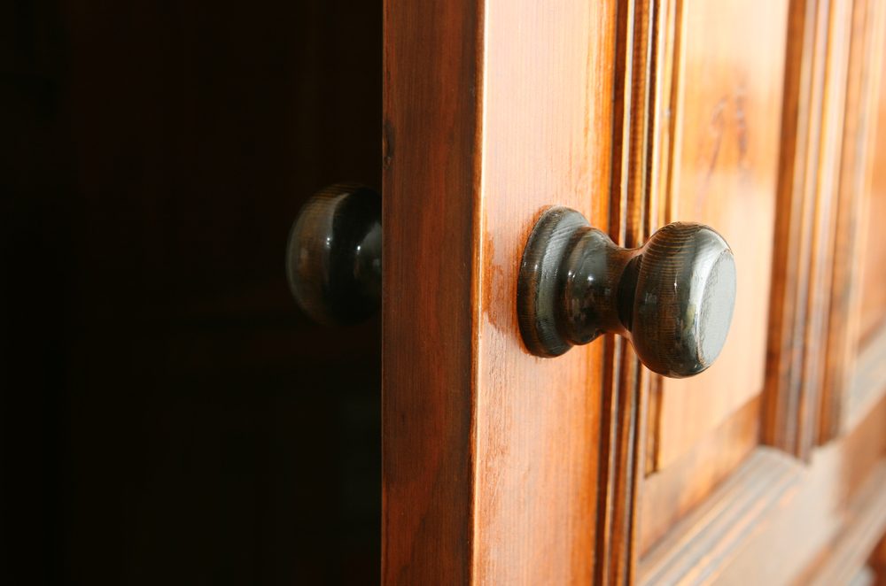 13 Haunted Houses with Unsolved Mysteries