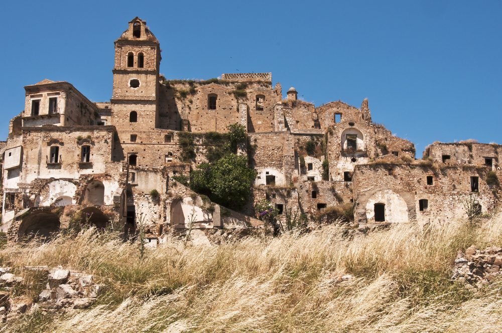 25 Real Ghost Towns That Will Leave You Spellbound