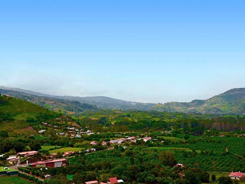 Discover the Mirador de Orosi: Affordable Family Getaway Near San José