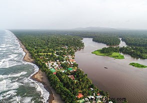 Discover Costa Rica Safely: 5 Tips for a Socially Distanced Getaway