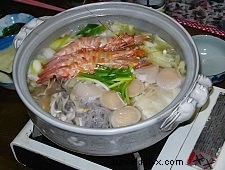 Japanese Nabe: Authentic Hot Pot Dishes