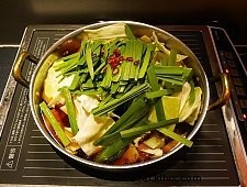 Japanese Nabe: Authentic Hot Pot Dishes
