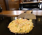 Okonomiyaki: Japan s Customizable Pan-Fried Cabbage Delight