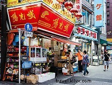 Tokyo Culinary Guide: Michelin Stars & Hidden Bites