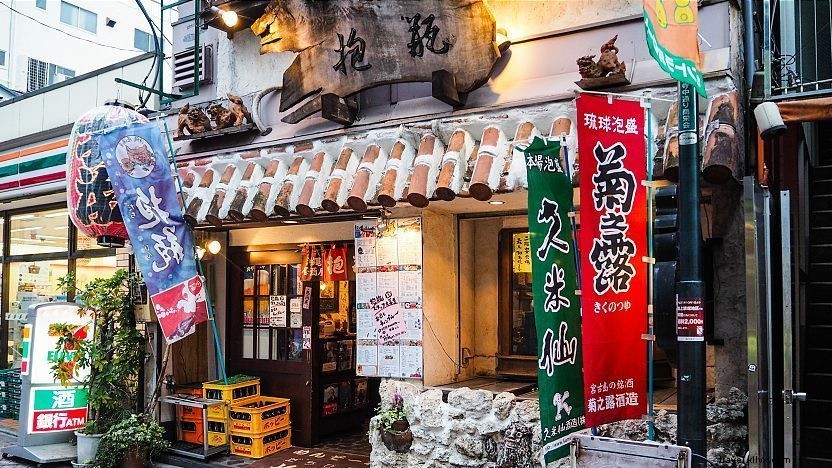 Tokyo Culinary Guide: Michelin Stars & Hidden Bites