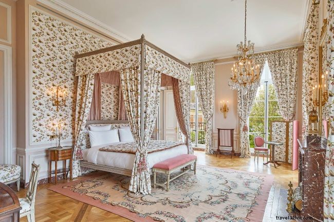 Three Royal-Grade Hotels for an Unforgettable Stay