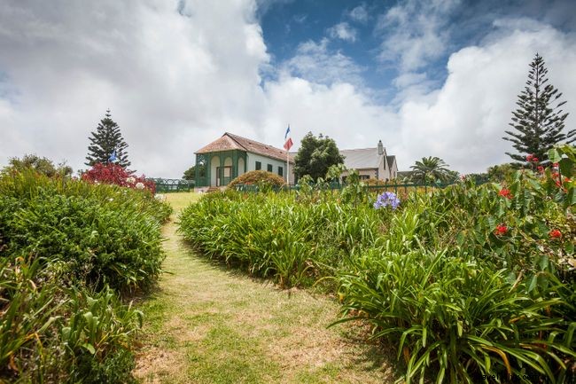 Explore St. Helena Island: The Ultimate Travel Guide