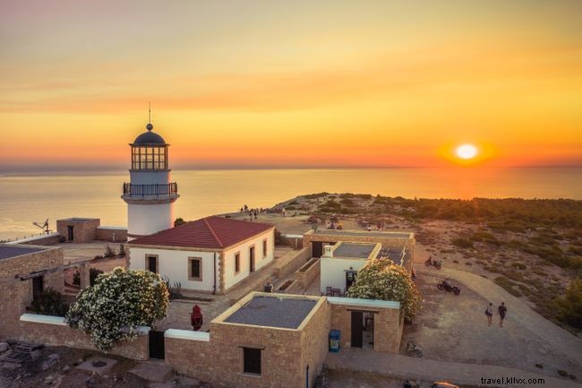 17 Hidden Island Getaways Loved by Wanderlust Readers