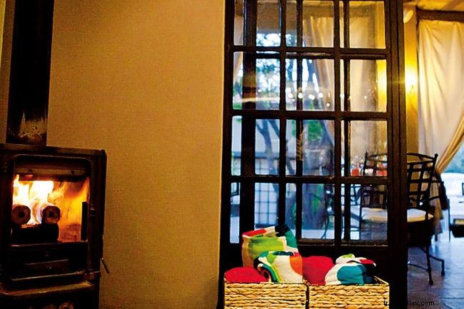 Top Namibian Camps and Lodges for Unforgettable Experiences