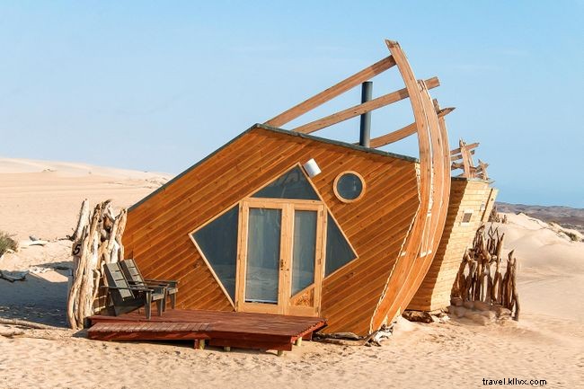 Top Namibian Camps and Lodges for Unforgettable Experiences